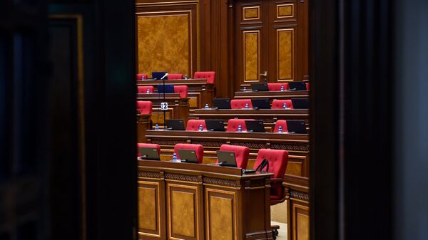 Зал заседаний НС Армении перед выборами (1 мая 2018). Еревaн - Sputnik Արմենիա