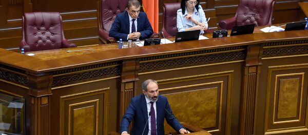 Специальное заседание парламента по выборам нового премьер-министра Армении (1 мая 2018). Еревaн - Sputnik Армения