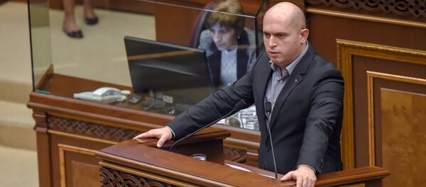 Армен Ашотян на специальном заседании парламента по выборам нового премьер-министра Армении (1 мая 2018). Еревaн - Sputnik Армения