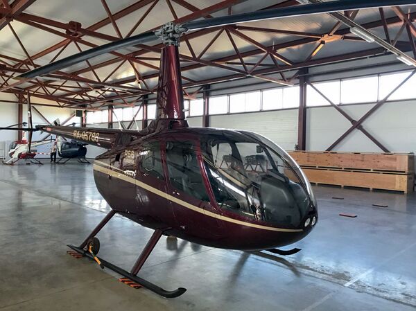 Вертолет компании Armenian Helicopters Вертолет компании Armenian Helicopters - Sputnik Армения