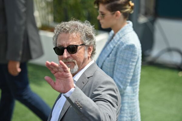 Член жюри 71-го Каннского кинофестиваля, французский кинорежиссёр, сценарист и продюсер Робер Гедигян на фотоколле (8 мая 2018). Канны, Франция - Sputnik Армения