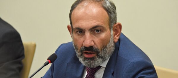 Пресс-конференция премьер-министра Армении Никола Пашиняна в Арцахе (9 мая 2018). Степанакерт - Sputnik Армения