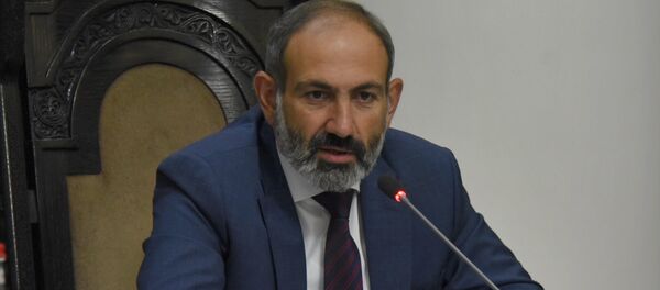 Премьер-министр Никол Пашинян на заседании правительства Армении (11 мая 2018). Еревaн - Sputnik Արմենիա