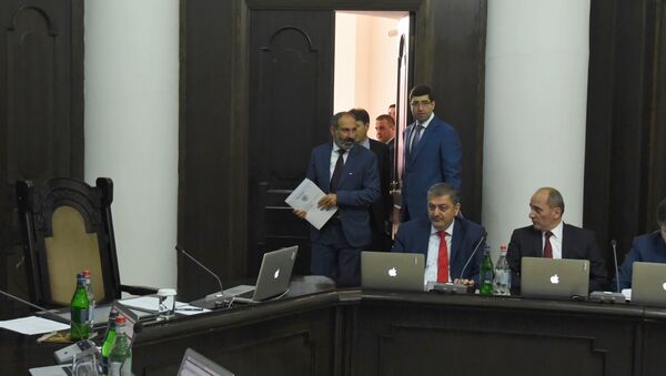 Заседание правительства Армении (11 мая 2018). Еревaн - Sputnik Армения