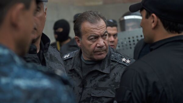 Командующий войсками Полиции РА, заместителя начальника Полиции Левон Ераносян - Sputnik Армения