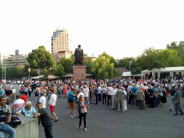 митинг на площади Свободы в Ереване митинг на площади Свободы в Ереване - Sputnik Армения