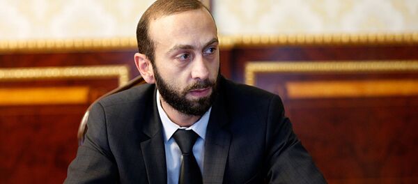 Первый вице-премьер Армении Арарат Мирзоян на совещании нового правительства (13 мая 2018). Еревaн - Sputnik Արմենիա