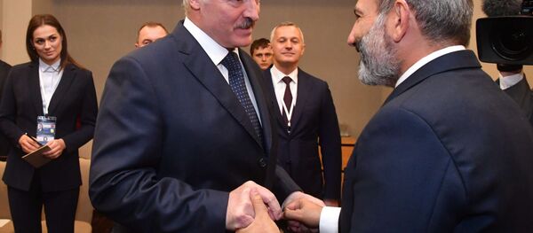 Александр Лукашенко и Никол Пашинян Александр Лукашенко и Никол Пашинян - Sputnik Արմենիա