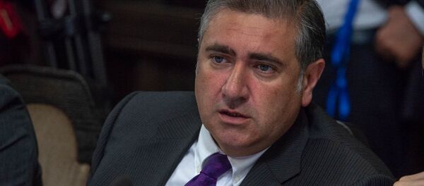 Министр сельского хозяйства Армении Артур Хачатрян на заседании правительства (17 мая 2018). Еревaн - Sputnik Армения