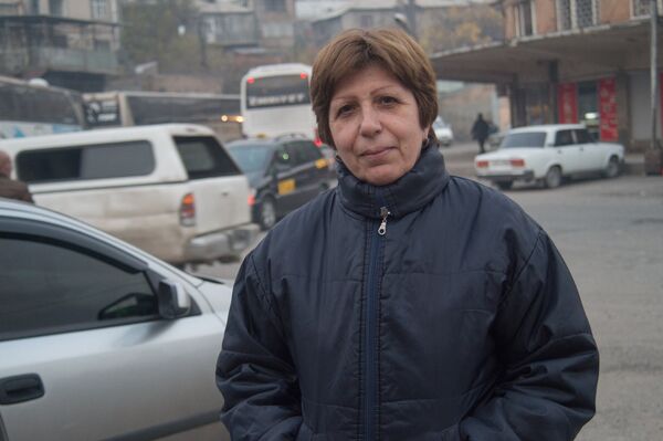 Маруся Петросян - пассажирка автобуса Маруся Петросян - пассажирка автобуса - Sputnik Արմենիա