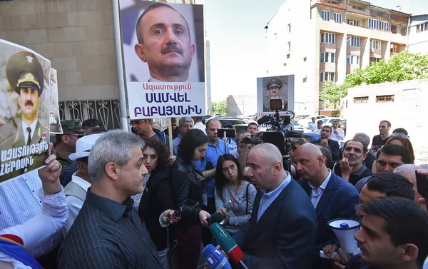 Акция протеста у Кассационного суда (18 мая 2018). Еревaн - Sputnik Армения