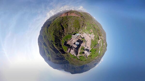 Полнокупольное кино от съемочной группы международного фестиваля дудука, снятое в Армении Полнокупольное кино от съемочной группы международного фестиваля дудука, снятое в Армении - Sputnik Արմենիա