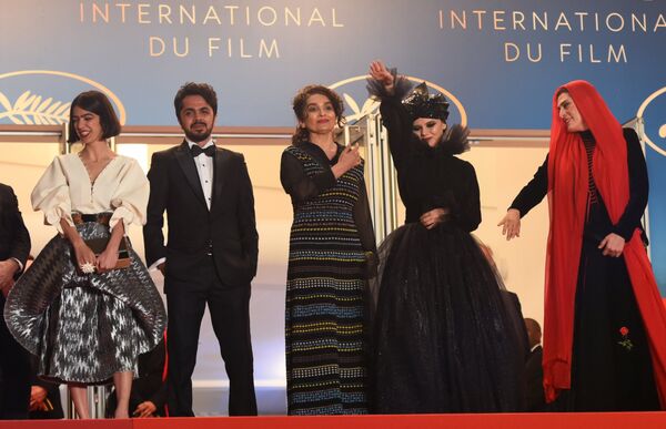 На красной дорожке перед премьерой фильма 3 Faces на 71-ом Каннском кинофестивале (12 мая 2018). Канны, Франция - Sputnik Արմենիա