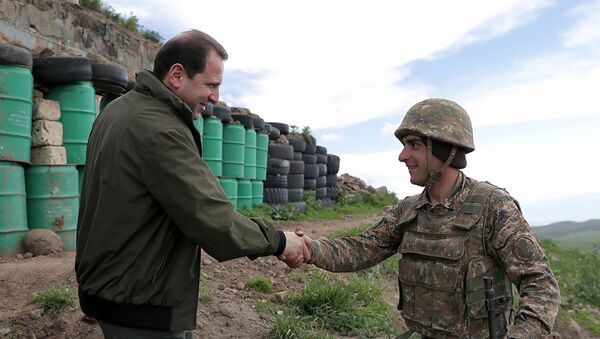 Министр обороны РА Давид Тоноян в воинской части - Sputnik Армения