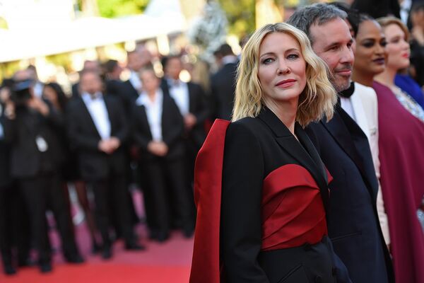 Председатель жюри 71-го Каннского кинофестиваля, австралийская актриса Кейт Бланшетт на красной дорожке закрытия фестиваля (19 мая 2018). Канны, Франция - Sputnik Армения