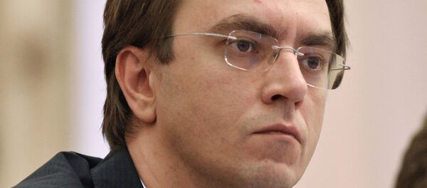 Министр инфраструктуры Украины Владимир Омелян на заседании Кабинета министров Украины в Киеве. - Sputnik Армения