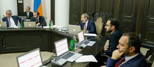 Внеочередное заседание правительства Армении (22 мая 2018). Еревaн Внеочередное заседание правительства Армении (22 мая 2018). Еревaн - Sputnik Армения