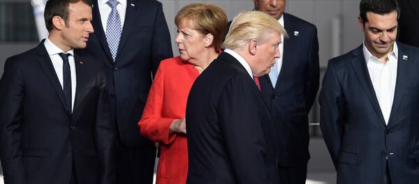 Лидеры Франции Эммануэль Макрон, Германии Ангела Меркель, США Дональд Трамп и Греции Алексис Ципрас на саммите НАТО (25 мая 2017). Брюссель - Sputnik Армения