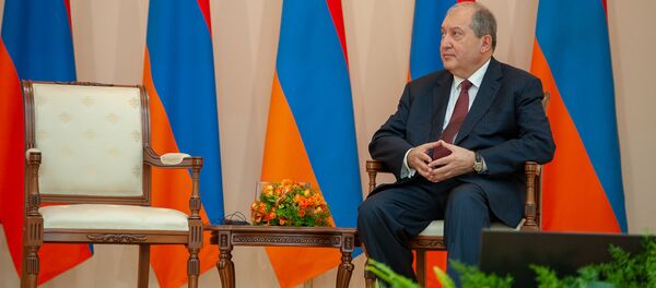 Президент Армении Армен Саркисян во время вручения премий деятелям науки и искусства (24 мая 2018). Еревaн - Sputnik Արմենիա