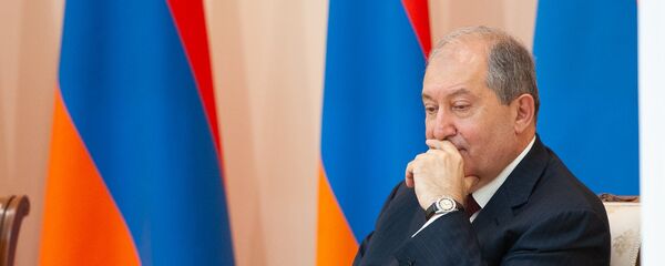 Президент Армении Армен Саркисян во время вручения премий деятелям науки и искусства (24 мая 2018). Еревaн - Sputnik Արմենիա