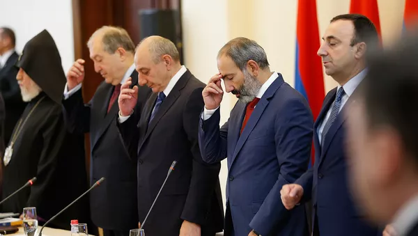 Заседание совета попечителей Всеармянского фонда Айастан (25 мая 2018). Еревaн - Sputnik Армения