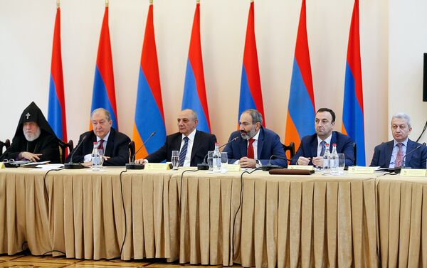 ՀՀ վարչապետը մասնակցում է «Հայաստան» համահայկական հիմնադրամի հոգաբարձուների խորհրդի նիստին - Sputnik Արմենիա