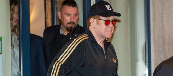 Элтон Джон Элтон Джон - Sputnik Армения