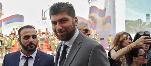 Глава гос.контрольной службы Армении Давид Санасарян на праздовании 100-летия провозглашения Первой Республики и Победы в Сардарапатском сражении (28 мая 2018). Сардарапат - Sputnik Армения