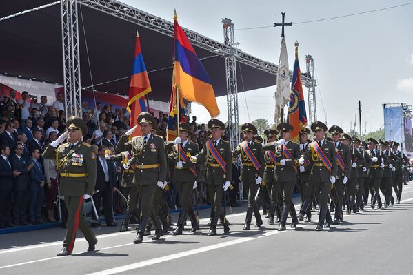 Праздование 100-летия провозглашения Первой Республики и Победы в Сардарапатском сражении (28 мая 2018). Сардарапат - Sputnik Армения