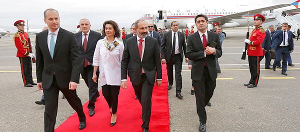 Официальный визит премьер-министра Никола Пашиняна в Грузию (30 мая 2018). Тбилиси - Sputnik Армения