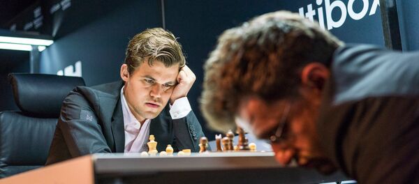 Партия Левон Аронян Магнус Карлсен в турнире Altibox Norway Chess 2018 (29 мая 2018). Ставангер, Норвегия - Sputnik Армения