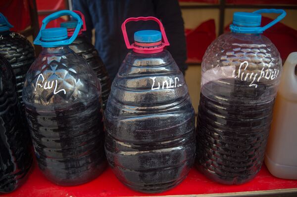 Հայաստանում զբոսաշրջիկին զարմացնող թոփ տասնյակ Հայաստանում զբոսաշրջիկին զարմացնող թոփ տասնյակ - Sputnik Արմենիա