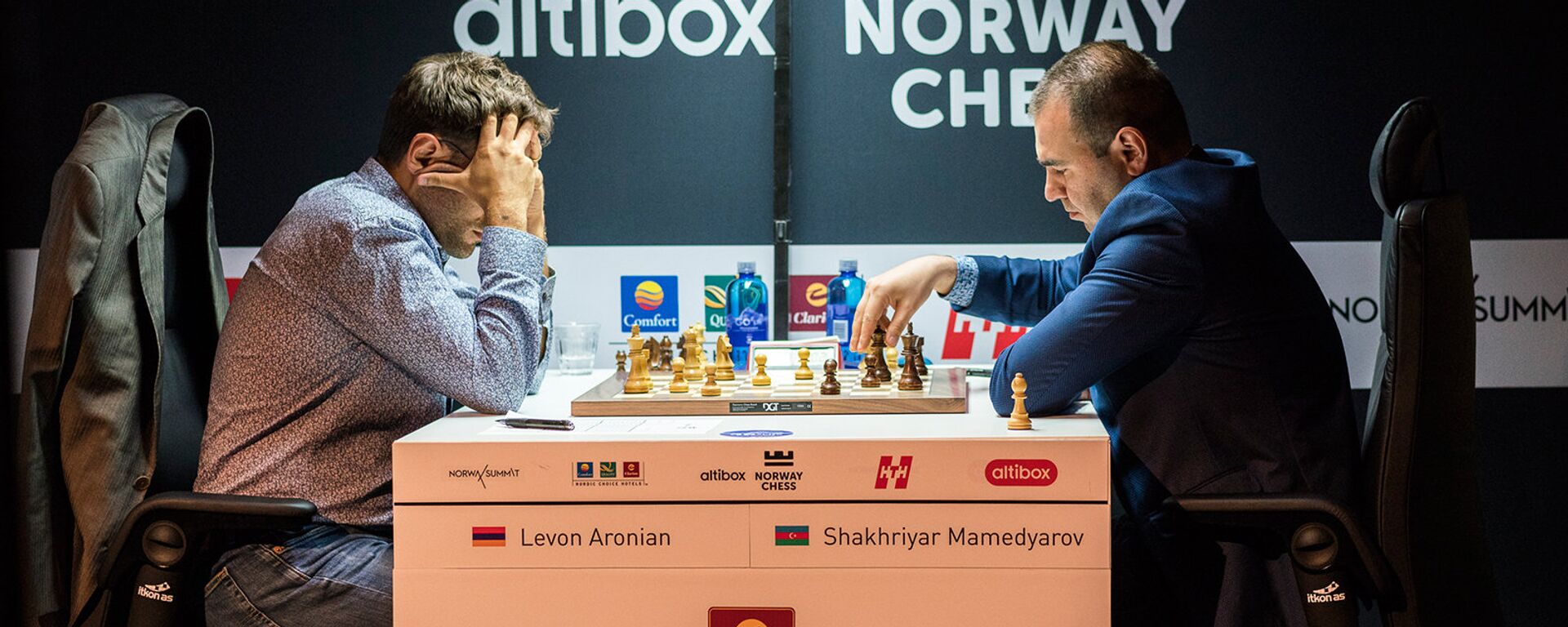 Партия Левон Аронян Шахрияр Мамедъяров в турнире Altibox Norway Chess 2018 (1 июня 2018). Ставангер, Норвегия - Sputnik Արմենիա, 1920, 11.09.2021