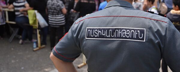 Сторонники мэра города Масис бойкотируют суд административных районов Кентрон и Норк-Мараш (2 июня 2018). Еревaн - Sputnik Արմենիա