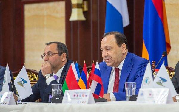 Ежегодный бизнес форум ЕАЭС Армения - сотрудничество (2 июня 2018). Цахкадзор - Sputnik Армения