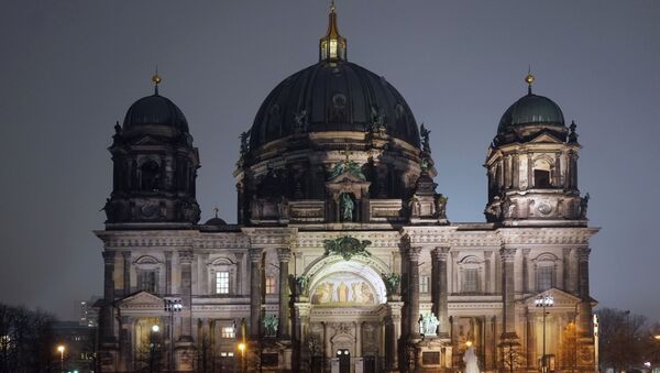 Берлинский кафедральный собор - самый большой евангелический храм Германии. - Sputnik Армения