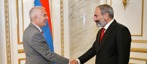 Премьер-министр Армении Никол Пашинян принял главу делегации ЕС Петра Свитальски (5 июня 2018). Еревaн - Sputnik Армения