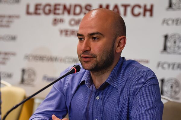 Нобель Арустамян Нобель Арустамян - Sputnik Армения