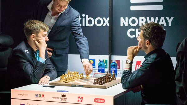 Партия Левон Аронян Сергей Карякин в турнире Altibox Norway Chess 2018 (5 июня 2018). Ставангер, Норвегия - Sputnik Армения
