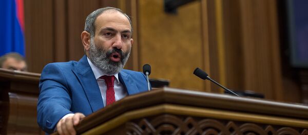 Премьер-министр Армении Никол Пашинян в Парламенте (7 июня 2018). Еревaн - Sputnik Армения