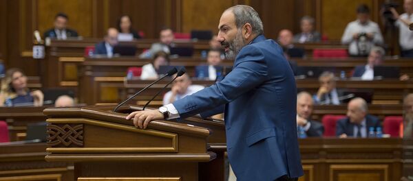 Премьер-министр Армении Никол Пашинян в Парламенте (7 июня 2018). Еревaн - Sputnik Армения