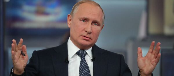 Прямая линия с президентом России Владимиром Путиным (7 июня 2018). Москва Прямая линия с президентом России Владимиром Путиным (7 июня 2018). Москва - Sputnik Արմենիա