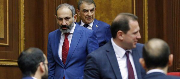 Внеочередное заседание Национального Собрания Армении (7 июня 2018). Еревaн - Sputnik Армения