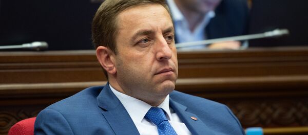 Депутат от фракции РПА Карен Авагян на внеочередном заседании НС (7 июня 2018). Еревaн - Sputnik Արմենիա