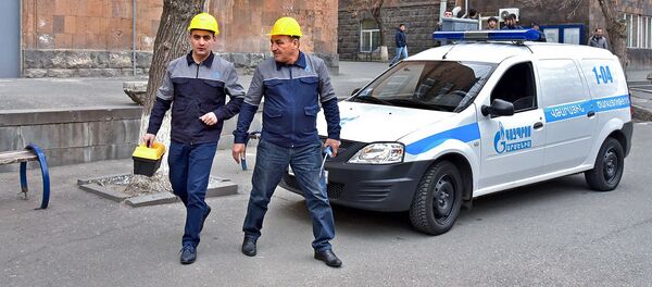 Бригада аварийной службы 1-04 на специальных тактических учениях МЧС Армении (1 марта 2018). Еревaн Бригада аварийной службы 1-04 на специальных тактических учениях МЧС Армении (1 марта 2018). Еревaн - Sputnik Արմենիա