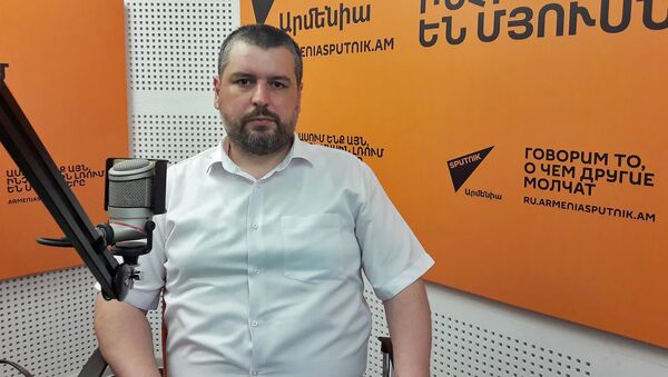 Координатор сайта военных новостей razm.info Карен Вртанесян - Sputnik Армения
