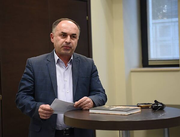 Ашот Бегларян Ашот Бегларян - Sputnik Արմենիա