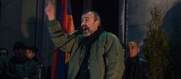 Митинг оппозиционного фронта «Новая Армения» проходит в Ереване. Жирайр Сефилян - Sputnik Армения