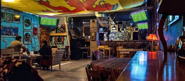 Паб Navavar - Sputnik Армения