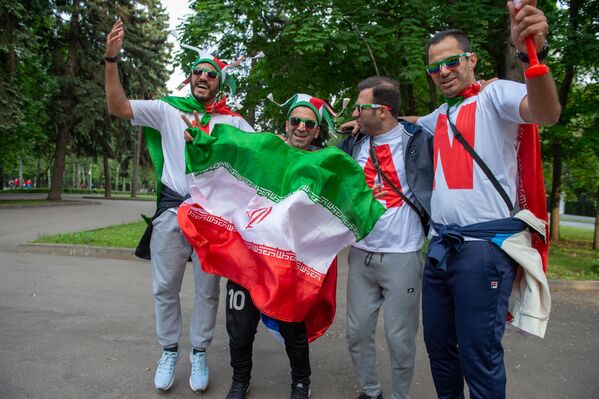Իրանի հավաքականի երկրպագուները Մոսկվայում - Sputnik Արմենիա